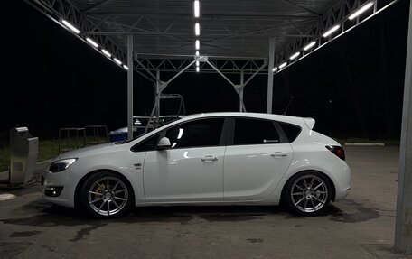 Opel Astra J, 2014 год, 1 150 000 рублей, 3 фотография