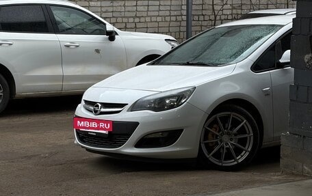 Opel Astra J, 2014 год, 1 150 000 рублей, 16 фотография