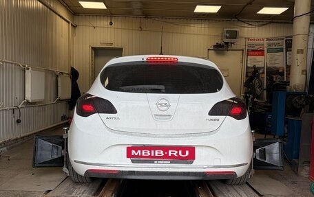 Opel Astra J, 2014 год, 1 150 000 рублей, 10 фотография