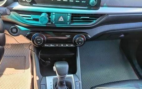 KIA K3, 2021 год, 1 530 000 рублей, 13 фотография