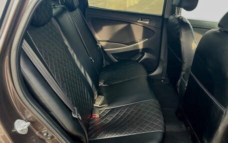 Hyundai Solaris II рестайлинг, 2015 год, 1 150 000 рублей, 13 фотография