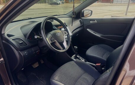 Hyundai Solaris II рестайлинг, 2015 год, 1 150 000 рублей, 14 фотография