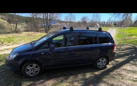 Opel Zafira B, 2011 год, 950 000 рублей, 7 фотография