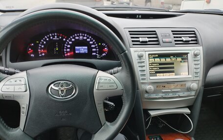 Toyota Camry, 2011 год, 1 520 000 рублей, 7 фотография