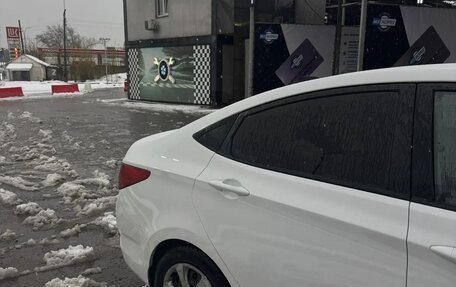 Hyundai Solaris II рестайлинг, 2014 год, 700 000 рублей, 5 фотография