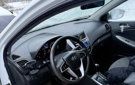 Hyundai Solaris II рестайлинг, 2014 год, 700 000 рублей, 7 фотография