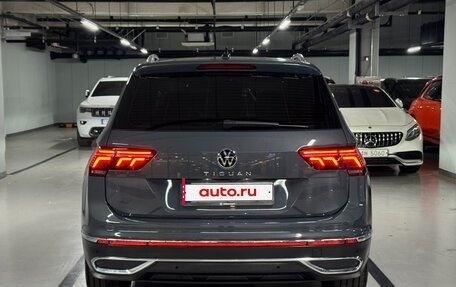 Volkswagen Tiguan II, 2023 год, 3 490 000 рублей, 4 фотография