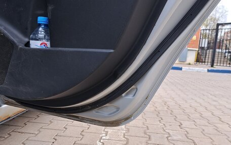 Toyota Yaris III рестайлинг, 2007 год, 444 000 рублей, 12 фотография