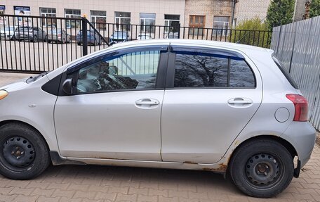 Toyota Yaris III рестайлинг, 2007 год, 444 000 рублей, 8 фотография