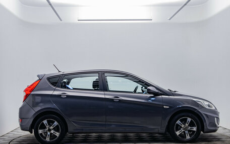 Hyundai Solaris II рестайлинг, 2013 год, 760 000 рублей, 4 фотография