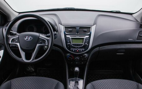 Hyundai Solaris II рестайлинг, 2013 год, 760 000 рублей, 13 фотография