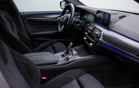 BMW 5 серия, 2021 год, 4 738 000 рублей, 9 фотография