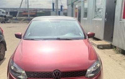 Volkswagen Polo VI (EU Market), 2013 год, 750 000 рублей, 1 фотография