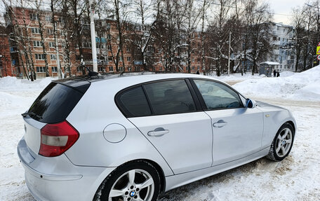 BMW 1 серия, 2007 год, 700 000 рублей, 5 фотография