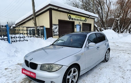 BMW 1 серия, 2007 год, 700 000 рублей, 2 фотография