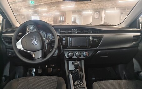 Toyota Corolla, 2014 год, 1 120 000 рублей, 13 фотография