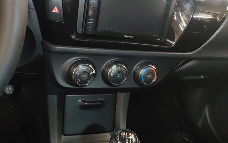 Toyota Corolla, 2014 год, 1 120 000 рублей, 12 фотография