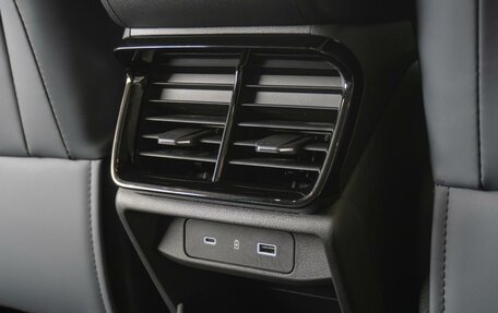 Geely Atlas, 2023 год, 2 890 000 рублей, 36 фотография