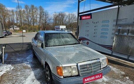 Mercedes-Benz W124, 1992 год, 250 000 рублей, 1 фотография