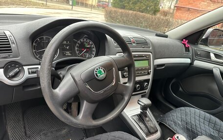 Skoda Octavia, 2011 год, 870 000 рублей, 23 фотография
