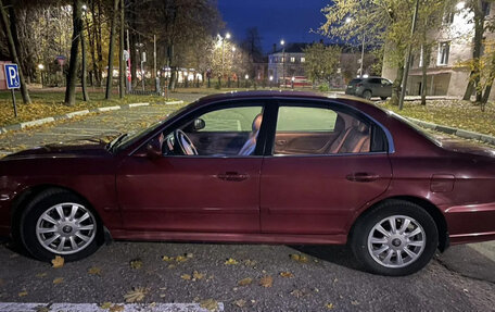 Hyundai Sonata IV рестайлинг, 2004 год, 345 000 рублей, 2 фотография