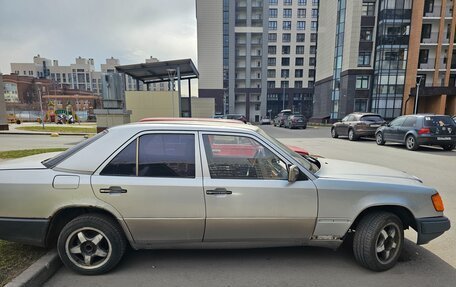 Mercedes-Benz W124, 1992 год, 250 000 рублей, 7 фотография