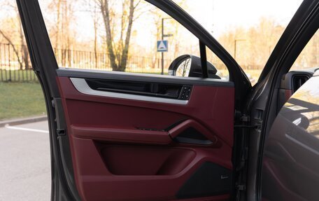 Porsche Cayenne III, 2023 год, 13 700 000 рублей, 31 фотография