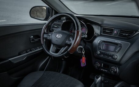KIA Rio III рестайлинг, 2012 год, 740 000 рублей, 6 фотография