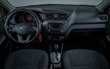KIA Rio III рестайлинг, 2012 год, 740 000 рублей, 10 фотография