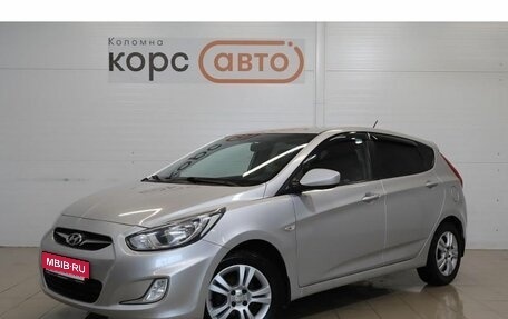 Hyundai Solaris II рестайлинг, 2012 год, 676 200 рублей, 1 фотография
