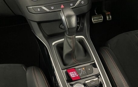 Peugeot 308 II, 2015 год, 899 000 рублей, 16 фотография