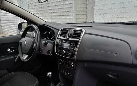 Renault Sandero II рестайлинг, 2016 год, 739 000 рублей, 9 фотография