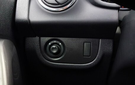 Renault Sandero II рестайлинг, 2016 год, 739 000 рублей, 12 фотография