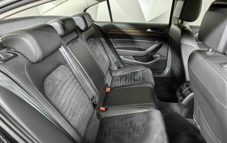 Volkswagen Passat B8 рестайлинг, 2015 год, 2 095 000 рублей, 15 фотография