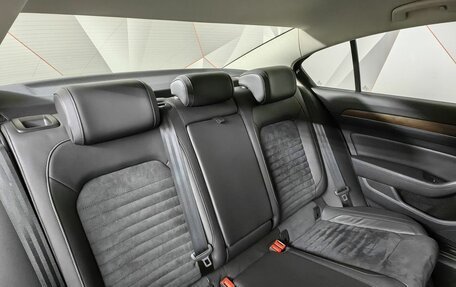 Volkswagen Passat B8 рестайлинг, 2015 год, 2 095 000 рублей, 16 фотография