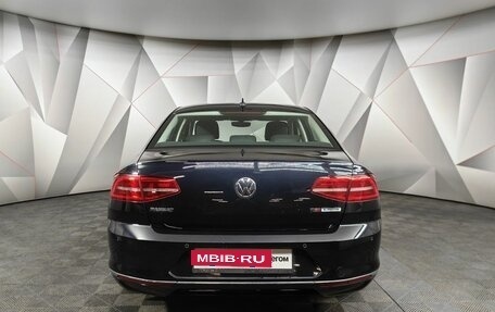 Volkswagen Passat B8 рестайлинг, 2015 год, 2 095 000 рублей, 8 фотография