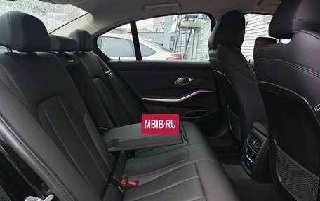 BMW 3 серия, 2020 год, 3 750 000 рублей, 10 фотография