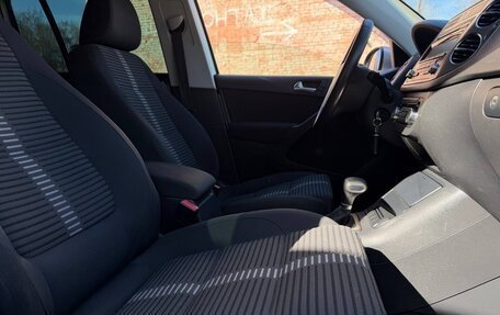 Volkswagen Tiguan I, 2011 год, 1 100 000 рублей, 10 фотография