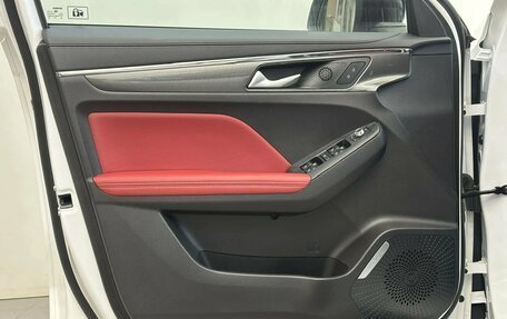 Haval Jolion, 2024 год, 2 350 000 рублей, 24 фотография