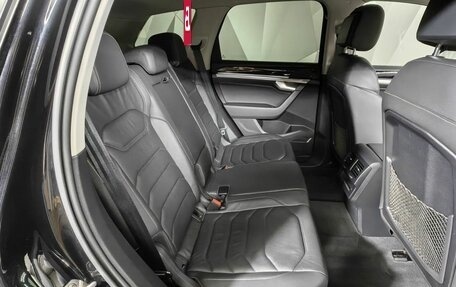 Volkswagen Touareg III, 2018 год, 4 220 000 рублей, 16 фотография