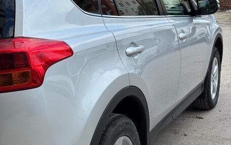 Toyota RAV4, 2013 год, 1 950 000 рублей, 8 фотография