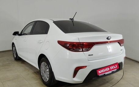 KIA Rio IV, 2018 год, 1 295 500 рублей, 5 фотография