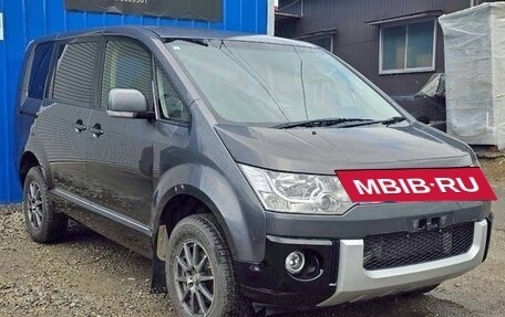 Mitsubishi Delica D:5 I, 2015 год, 1 967 000 рублей, 2 фотография