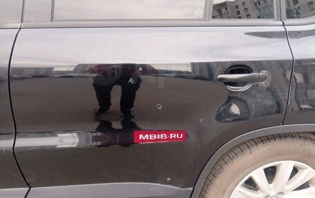 Volkswagen Tiguan I, 2010 год, 700 000 рублей, 5 фотография