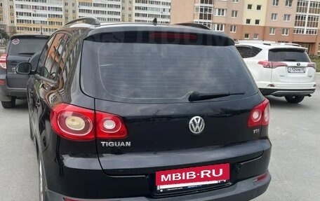 Volkswagen Tiguan I, 2010 год, 700 000 рублей, 14 фотография