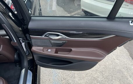 BMW 7 серия, 2020 год, 7 500 000 рублей, 19 фотография