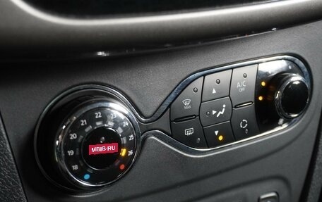 Renault Logan II, 2020 год, 1 199 000 рублей, 16 фотография