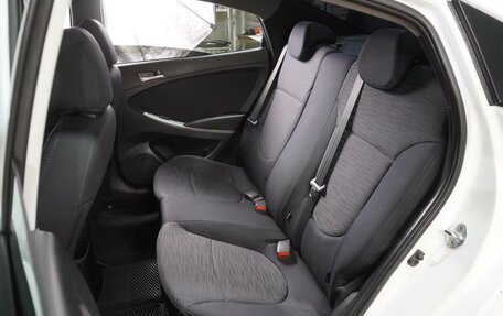 Hyundai Solaris II рестайлинг, 2015 год, 899 000 рублей, 9 фотография