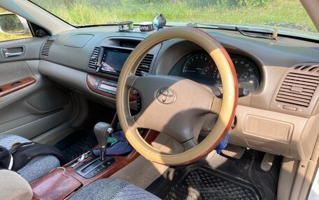 Toyota Camry V40, 2002 год, 720 000 рублей, 5 фотография