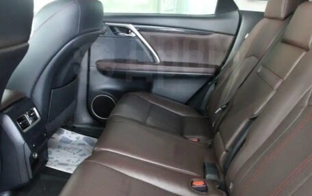Lexus RX IV рестайлинг, 2017 год, 4 200 000 рублей, 8 фотография